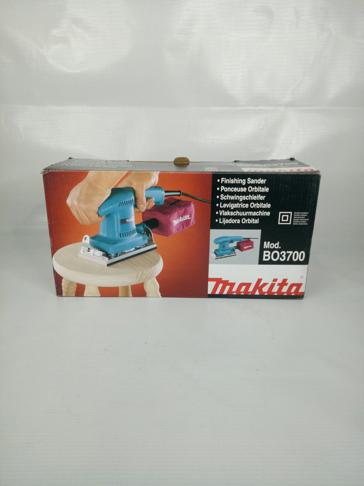 MAKITA BO3700 Finishing Sander 180W (3-5/8″ x 7-1/4″)