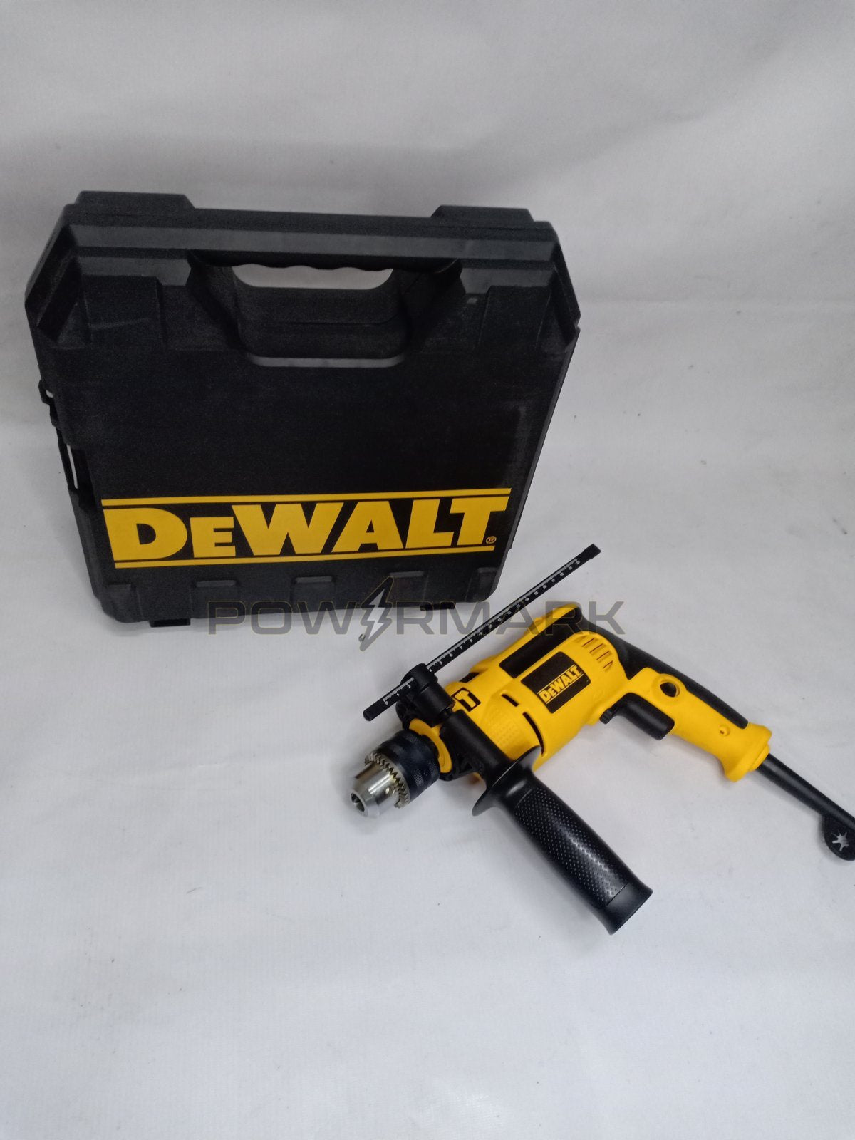 DeWalt DWD024K Percussion Drill Kitbox 650W