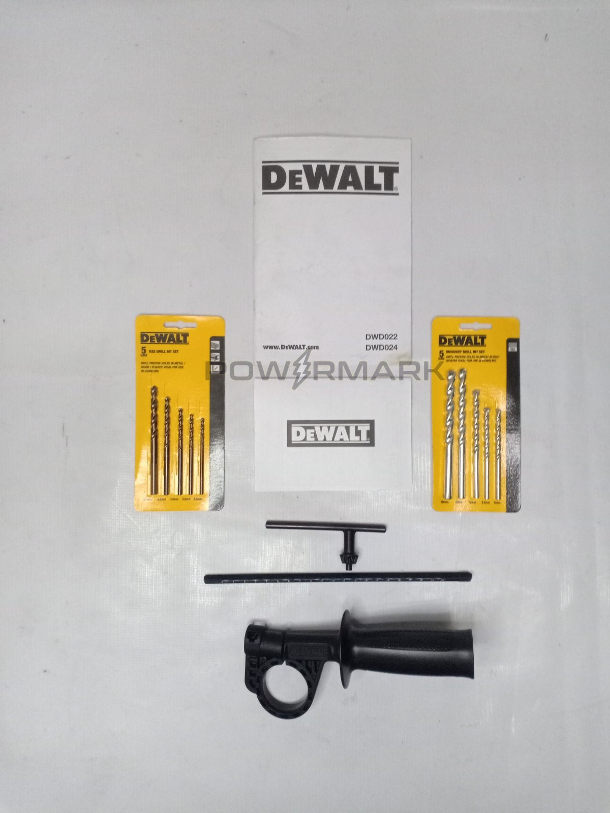 DeWalt DWD024K Percussion Drill Kitbox 650W