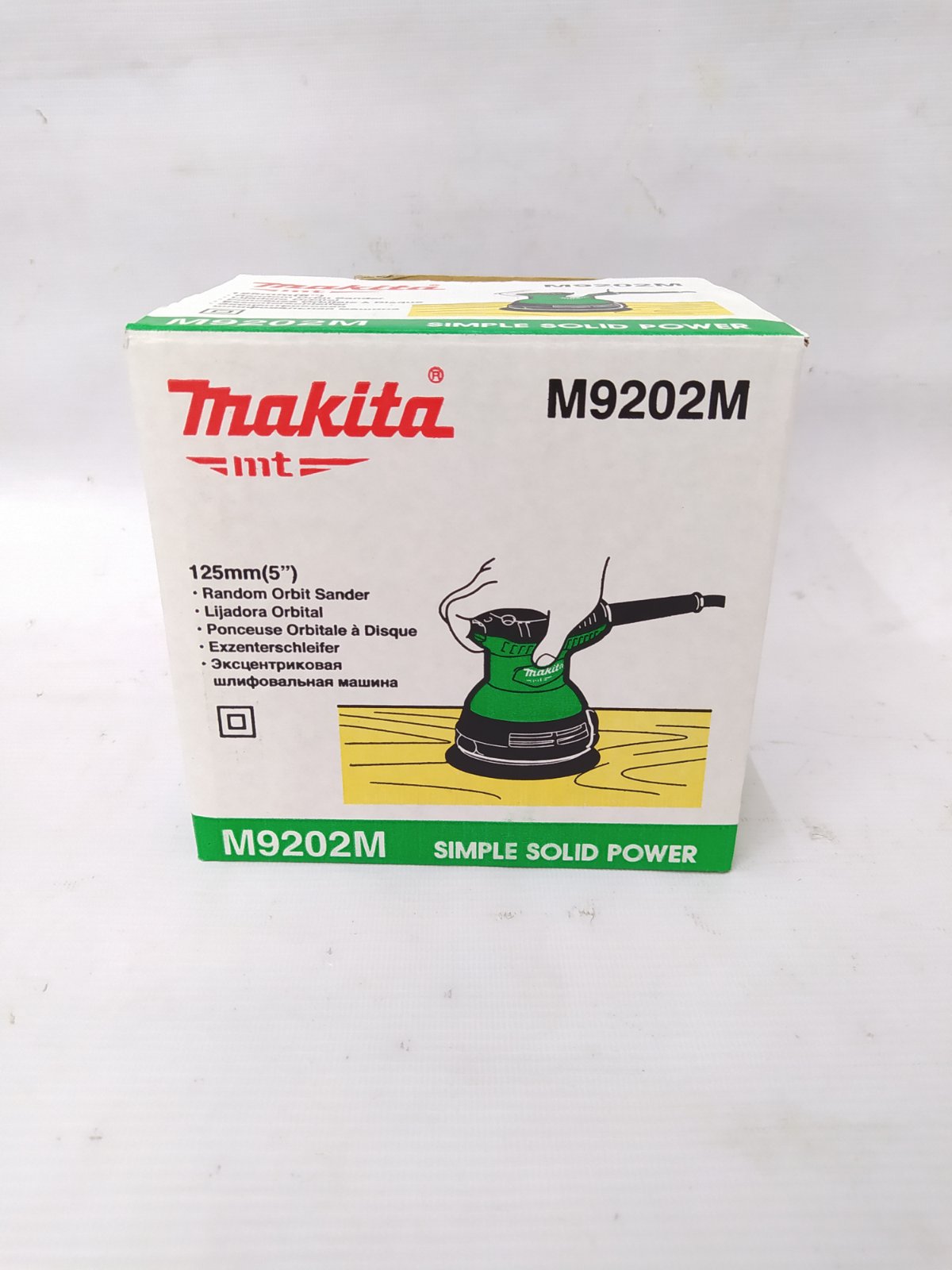 MAKITA M9202M Random Orbit Sander 240W (4-7/8")