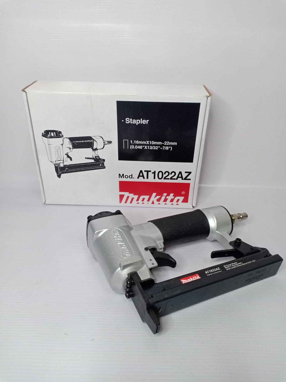 MAKITA AT1022AZ PSI Pneumatic Stapler 60-100