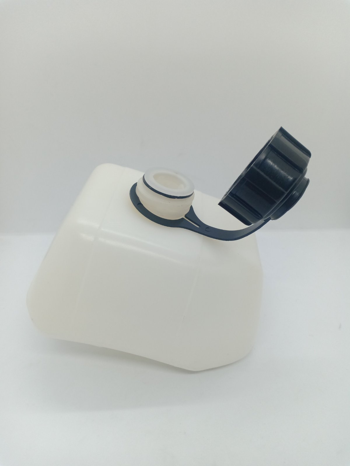 Daisen BCP YD411-068-ER Fuel Tank Assembly for Robin 2-stroke Brushcutter / Grass Cutter