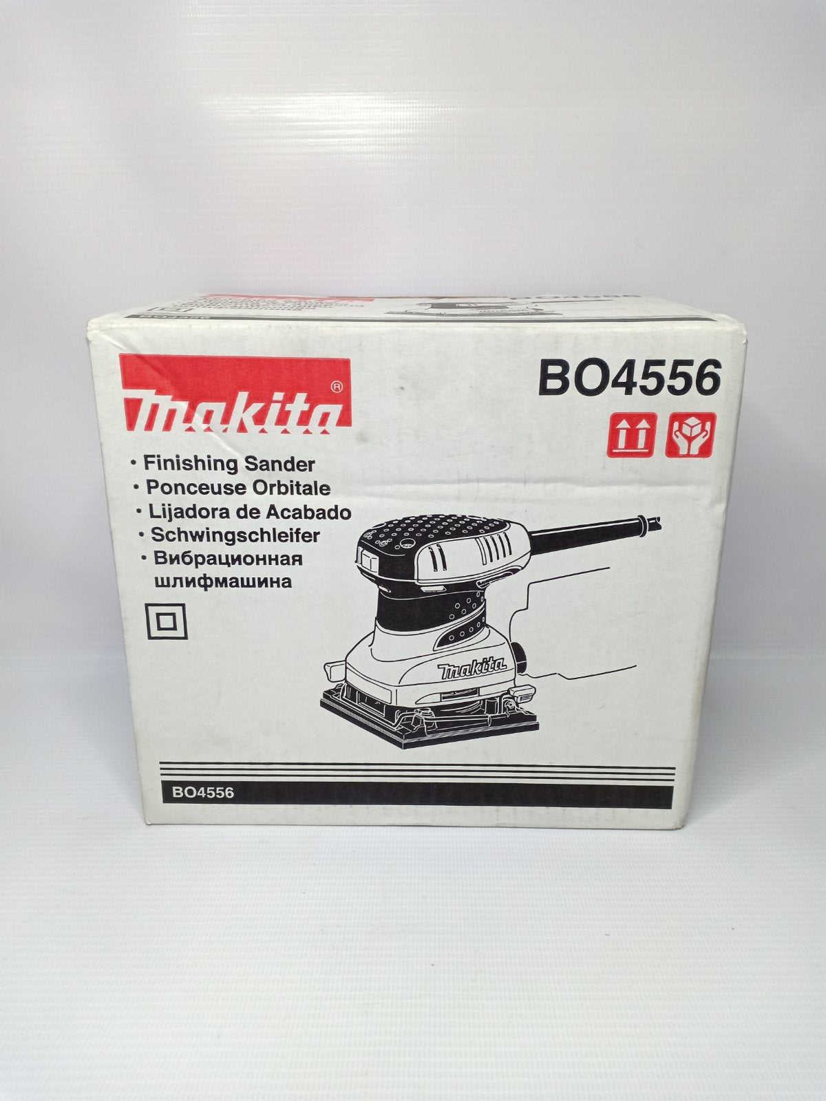 MAKITA BO4556 Finishing Sander 200W (4-3/8″ x 4″)
