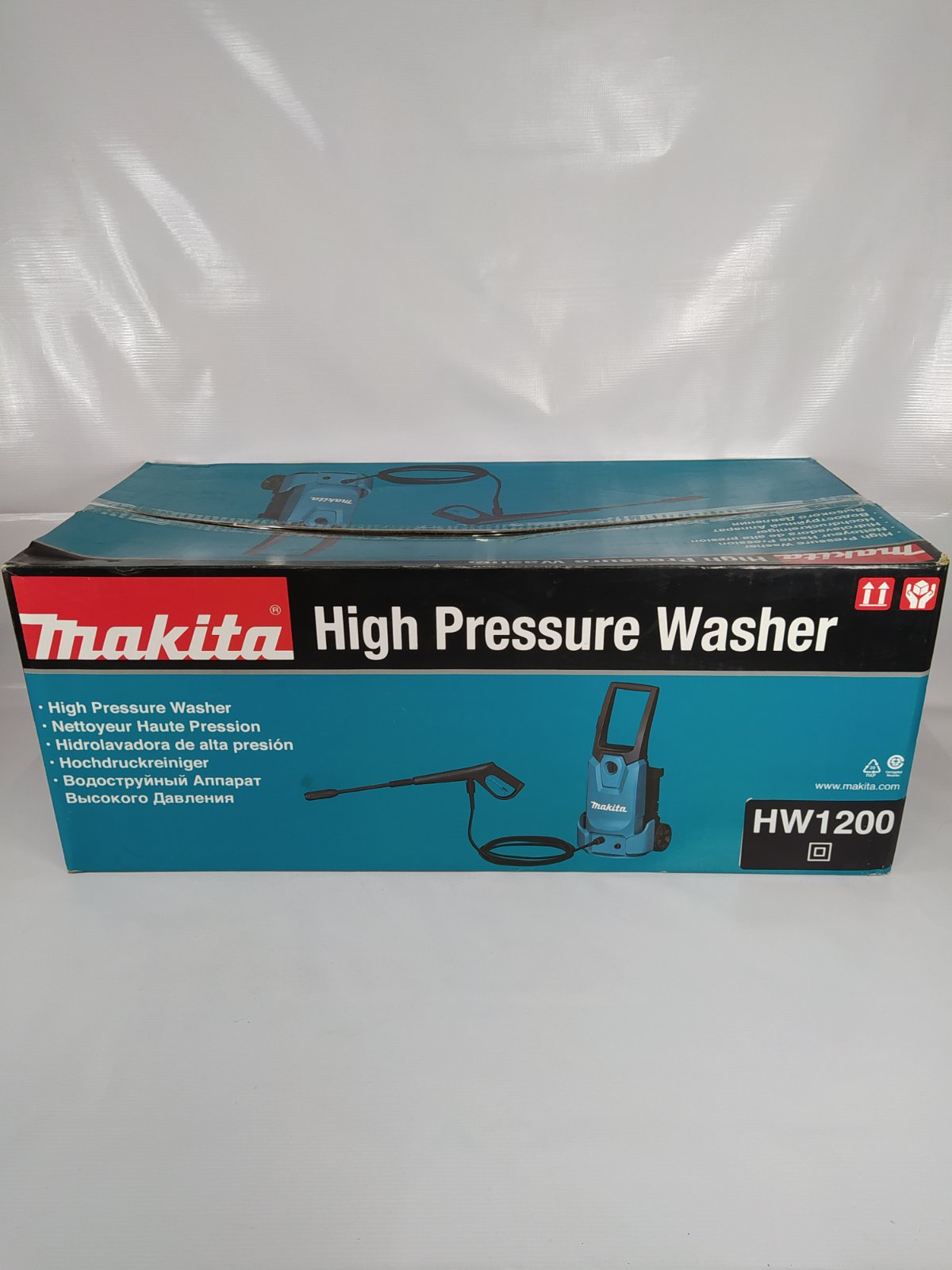 MAKITA HW1200 High Pressure Washer w/ Self-Priming Function 1,800W (120 Bar)