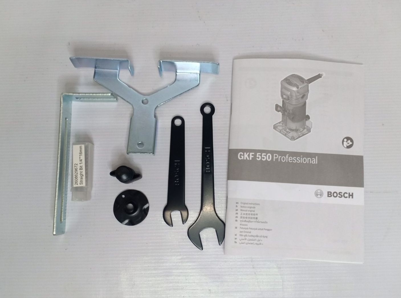 BOSCH GKF 550 Palm Router