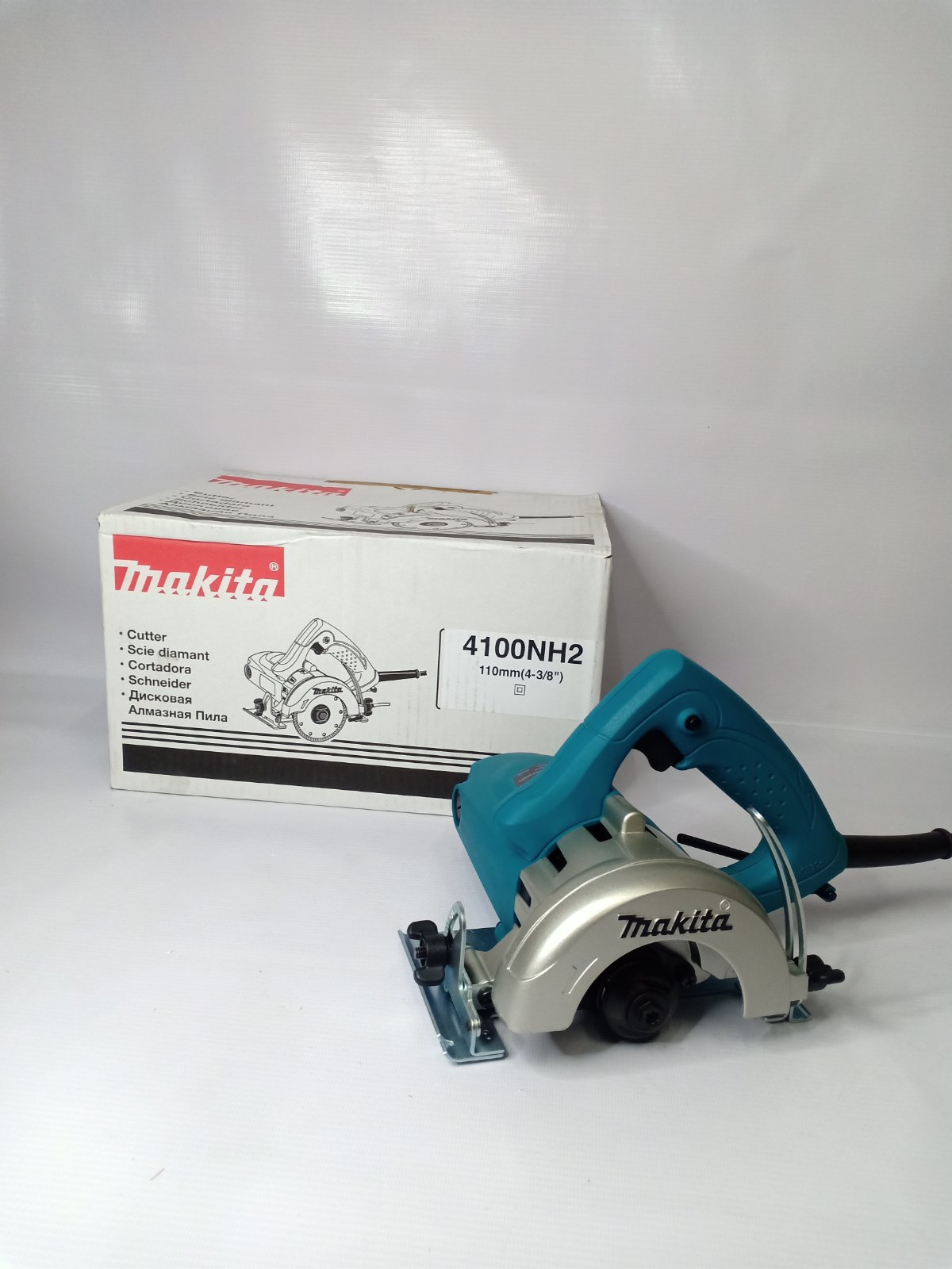 MAKITA 4100NH2 Concrete & Marble Cutter 1400W (4-3/8″)