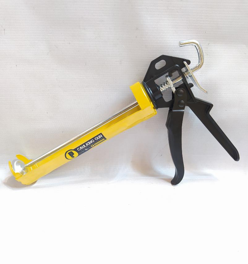 POWERHOUSE Caulking Gun 9"