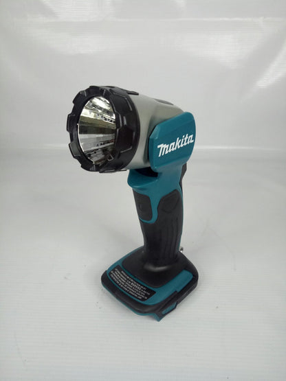 MAKITA DML802 – 160 Lumens Cordless LED Flash Light 18V LXT® Li-Ion [Bare Tool]