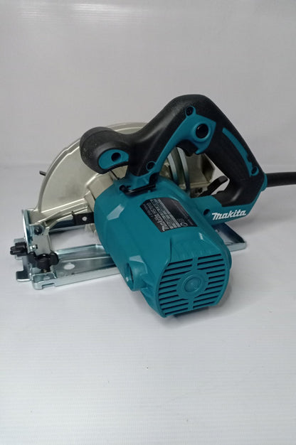 MAKITA HS7010 Circular Saw 1600W (7-1/4")